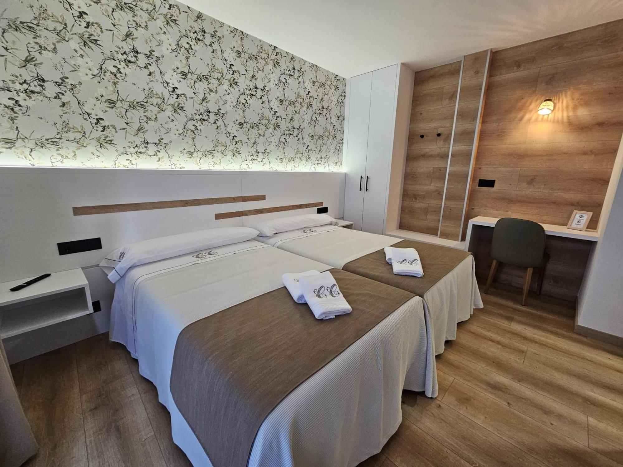 Arzúa Pension Casa Cruceiro מראה חיצוני תמונה